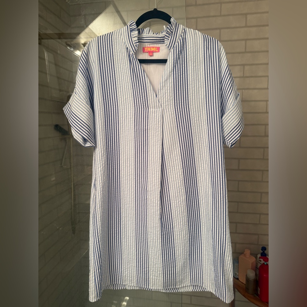 Blue searsucker THML dress